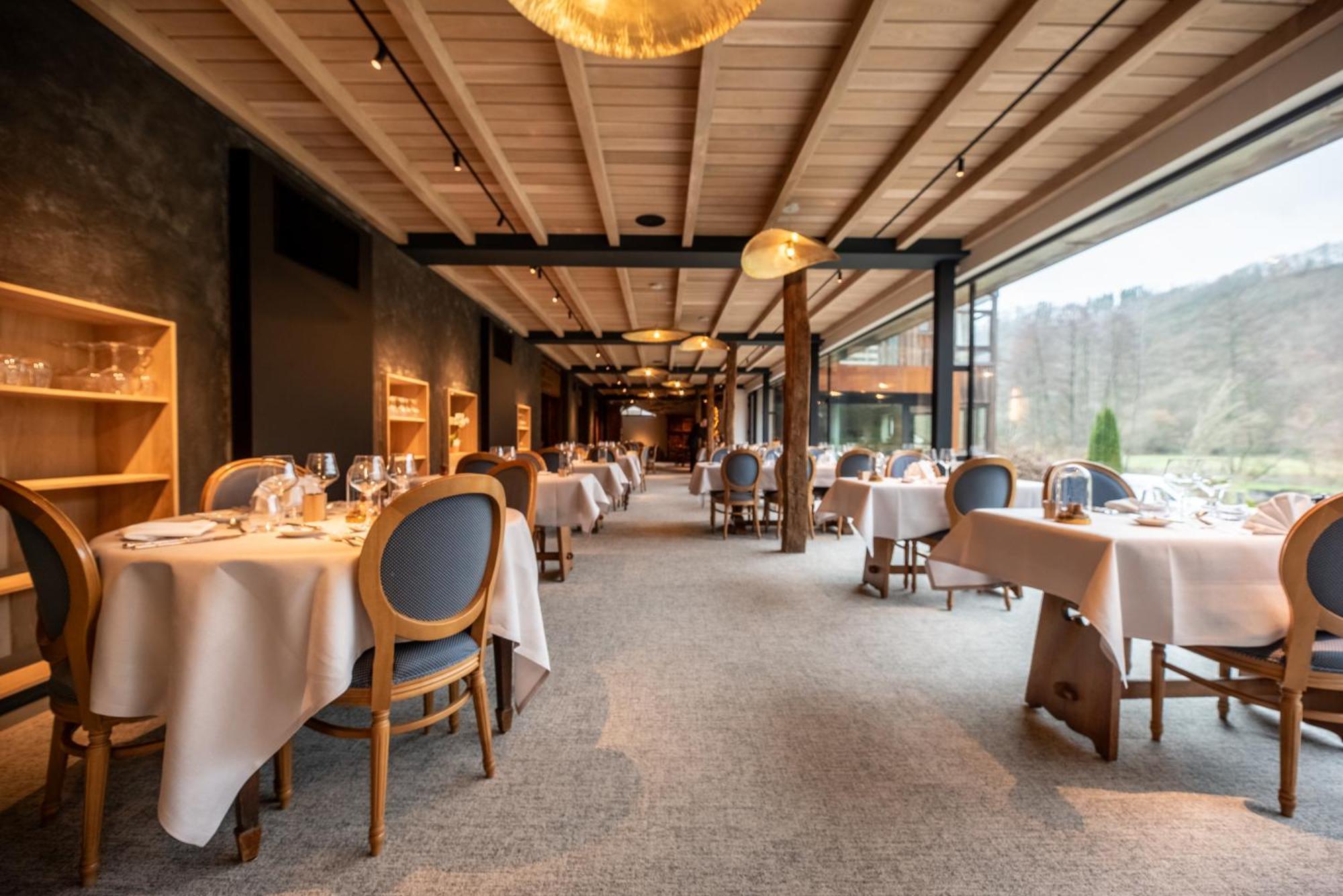 Hostellerie La Claire Fontaine, Logis Hotels & Spa لاروش ان اردين المظهر الخارجي الصورة