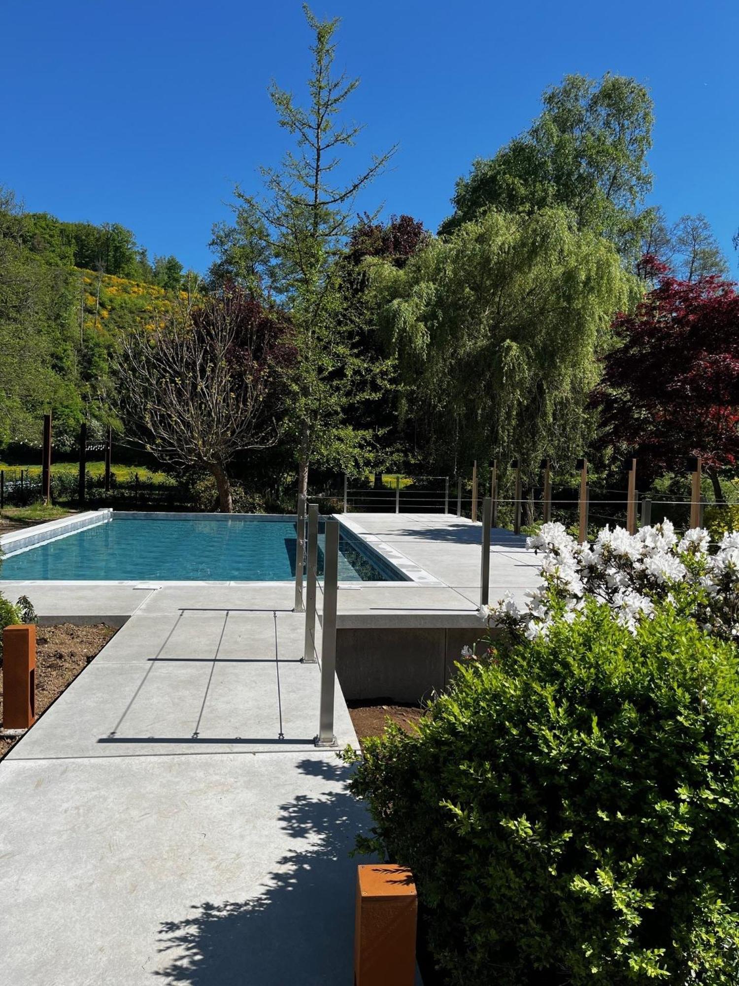 Hostellerie La Claire Fontaine, Logis Hotels & Spa لاروش ان اردين المظهر الخارجي الصورة